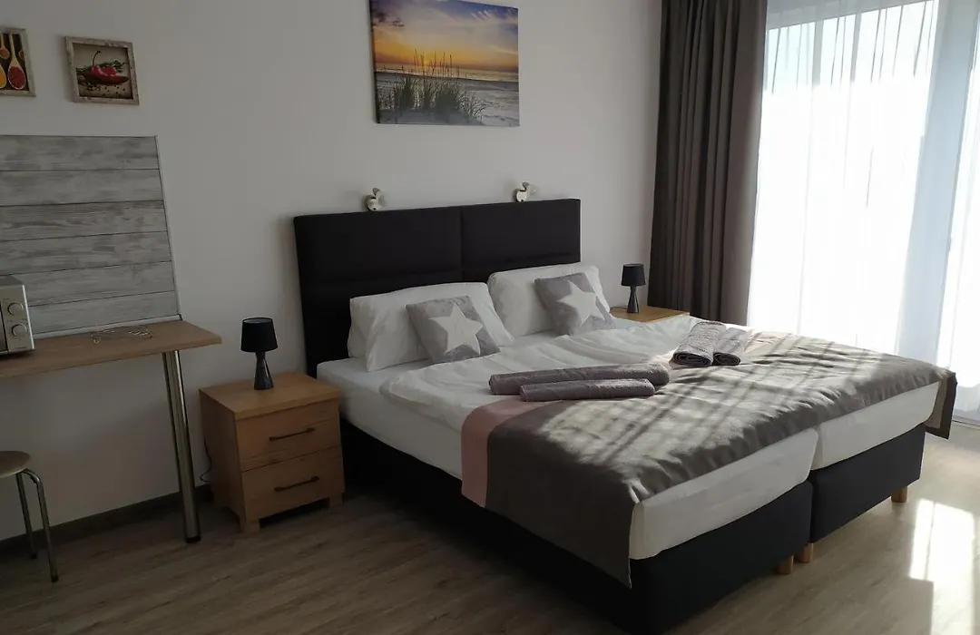 Tip Top Apartments Kasprowicza-1