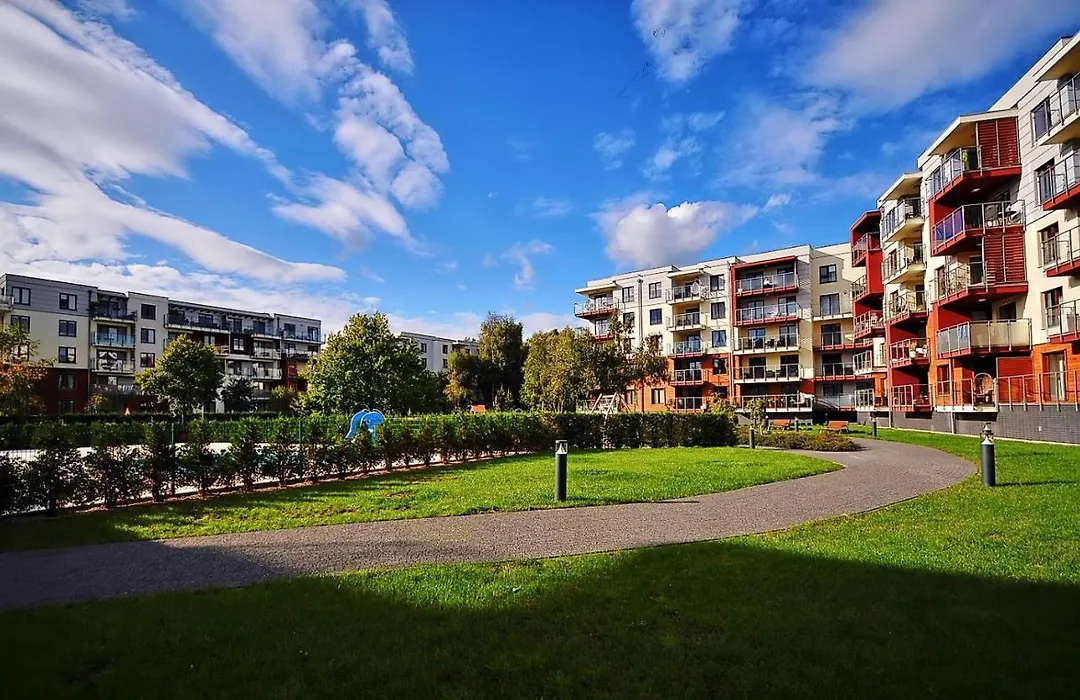 MICHELLE APARTMENT Polanki Park-1