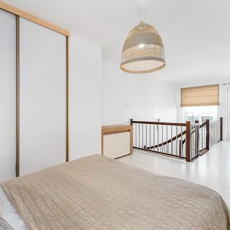 APT Nadmorskie - duże apartamenty blisko molo i plaży-3