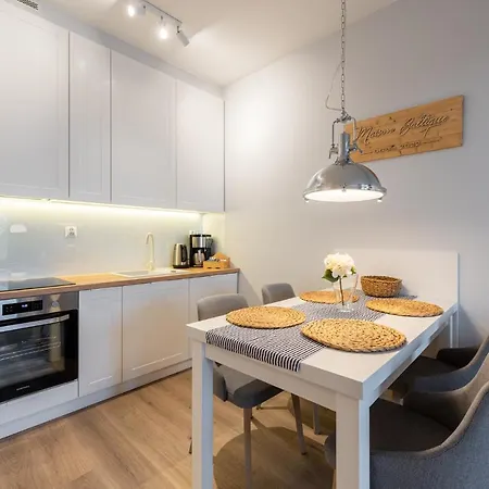 Horyzont Apartamenty -Bałtycka2 - SAUNA&FITNESS - ŚNIADANIA-3