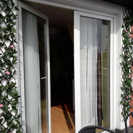Apartament z Widokiem na Morze w Kołobrzegu-3