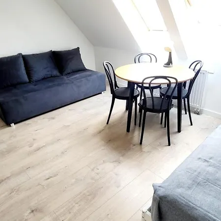 Lwowska Rooms-3
