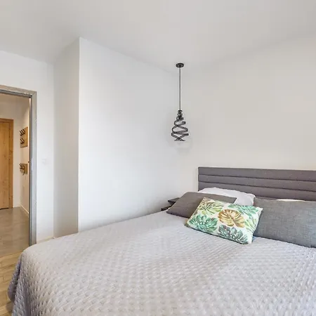 Apartamenty Holiday City - Perłowa Przystań-3