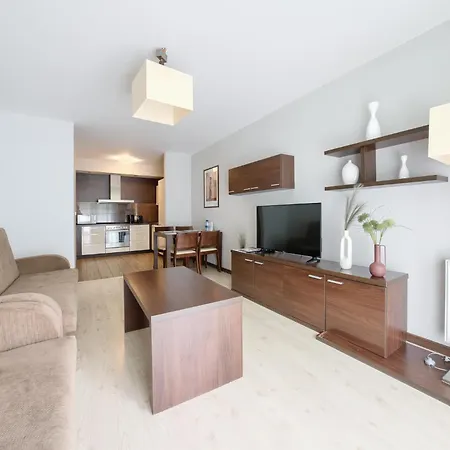 3L Apartments Aquarius-2