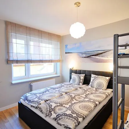 Luxury Marina Apartment-2