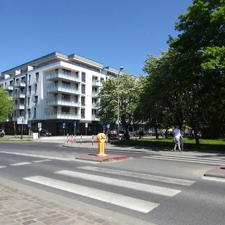 Grand De Luxe Solna-2