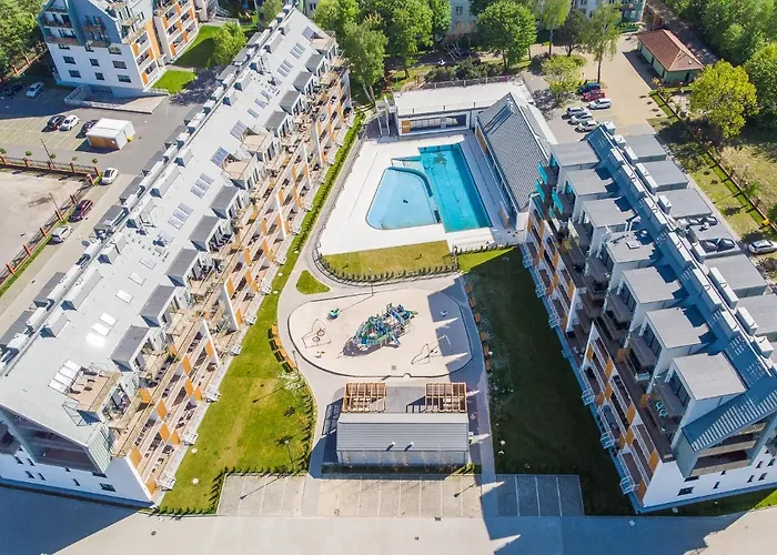 Apt Nadmorskie - Feniks Kołobrzeg
