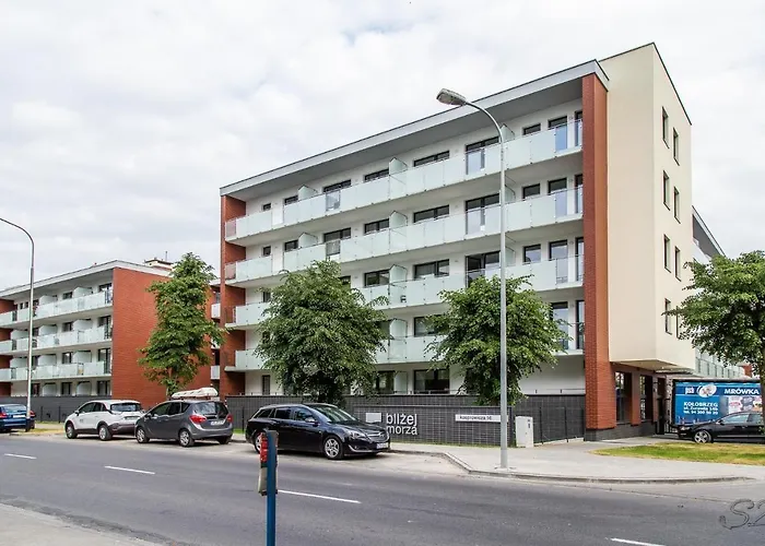 Apartament Bliżej Morza 102 z prywatnym garażem i rowerami w cenie Kołobrzeg