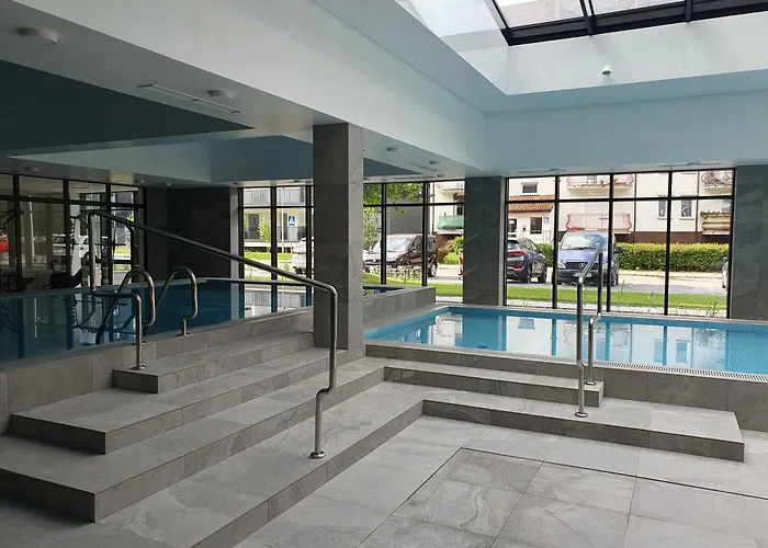 Green Port Spa Kolobrzeg Stylowy Loft- W Cenie Klimatyzacja, Baseny, 2 Jacuzzi, Sauna, Szlafroki, Bawialnia