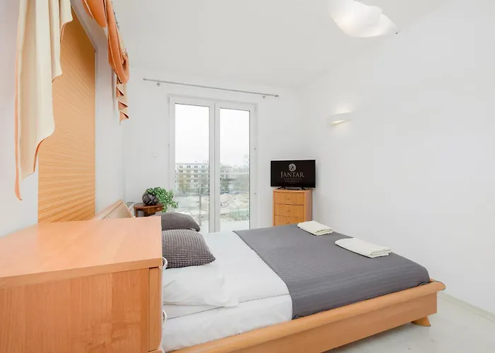 Promenada Nadmorska by Jantar Apartamenty Kołobrzeg