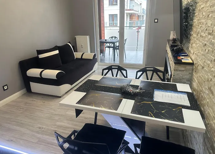 Seaside Polanki Apartments - Summer Outdoor Swimming Pool, Saunas, Two Playgrounds For Children, Gym, Individual Garage Included In The Price, Street Klonowa 17D Kołobrzeg