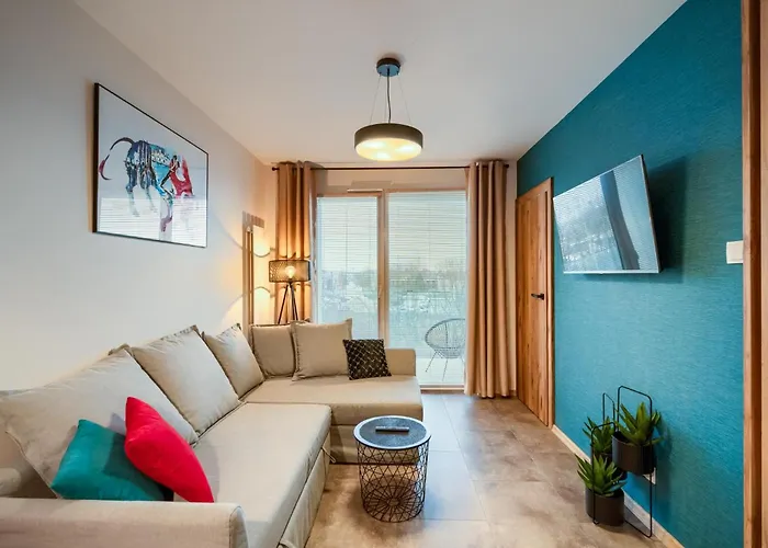 Horyzont Apartamenty-Perłowa Przystań- zewnętrzny basen, parking, śniadanie- blisko do plaży zachodniej i morza!!! Kołobrzeg