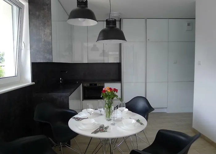 Impresja 42 Apartament Z Garazem Kołobrzeg